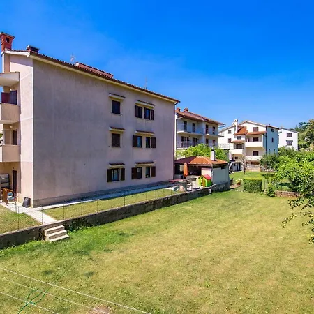Cozy And Modern 4 Apartman Kastav