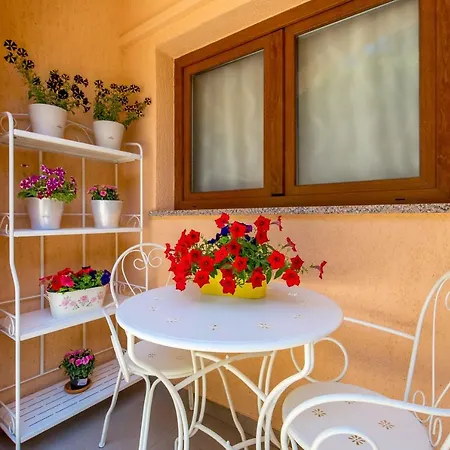 Apartman Cozy And Modern 4